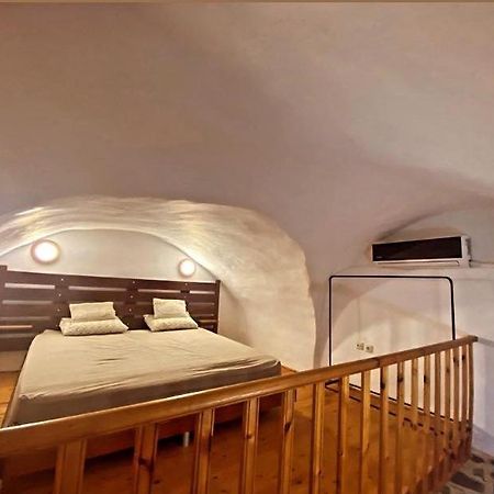 August Castle House Villa Mesta Bagian luar foto
